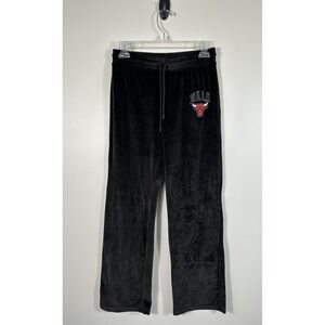 Chicago Bulls NBA Pants Womens‎ Small Black Straight Leg Velour Warm Up Logo